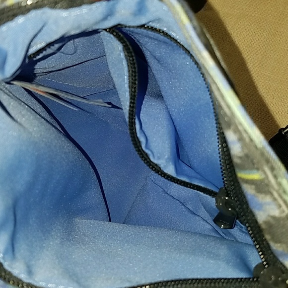 {Dakine} ikat crossbody purse - Picture 6 of 8